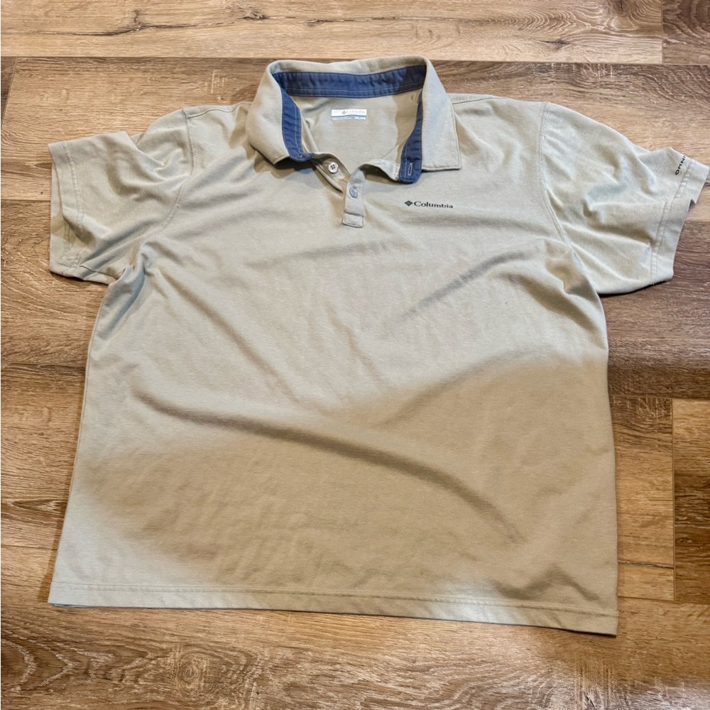Columbia Men’s Polo Shirt – XXL – Light Green w/ Subtle Stripe